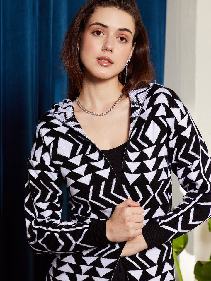 Berrylush Black & White Geometric Printed Hooded Longline Front Open Sweater