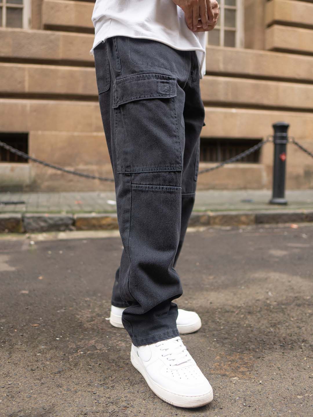Powerlook Men Regular Fit Mid-Rise Cargo Jeans