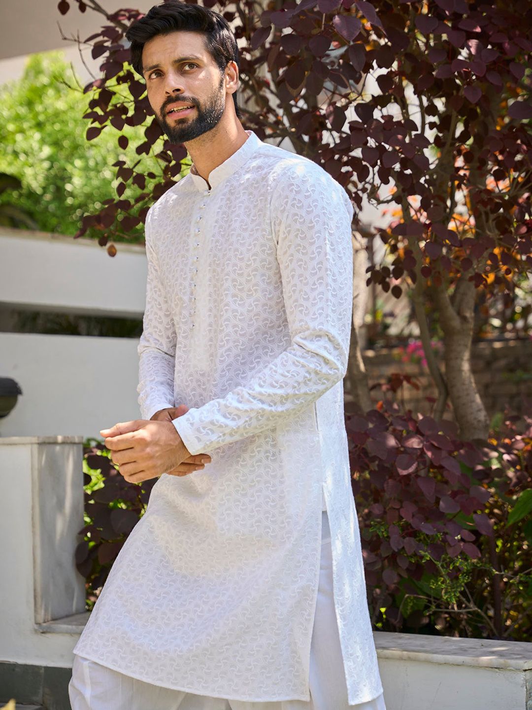 See Designs Ethnic Motif Embroidered Mandarin Collar Pure Cotton Kurta