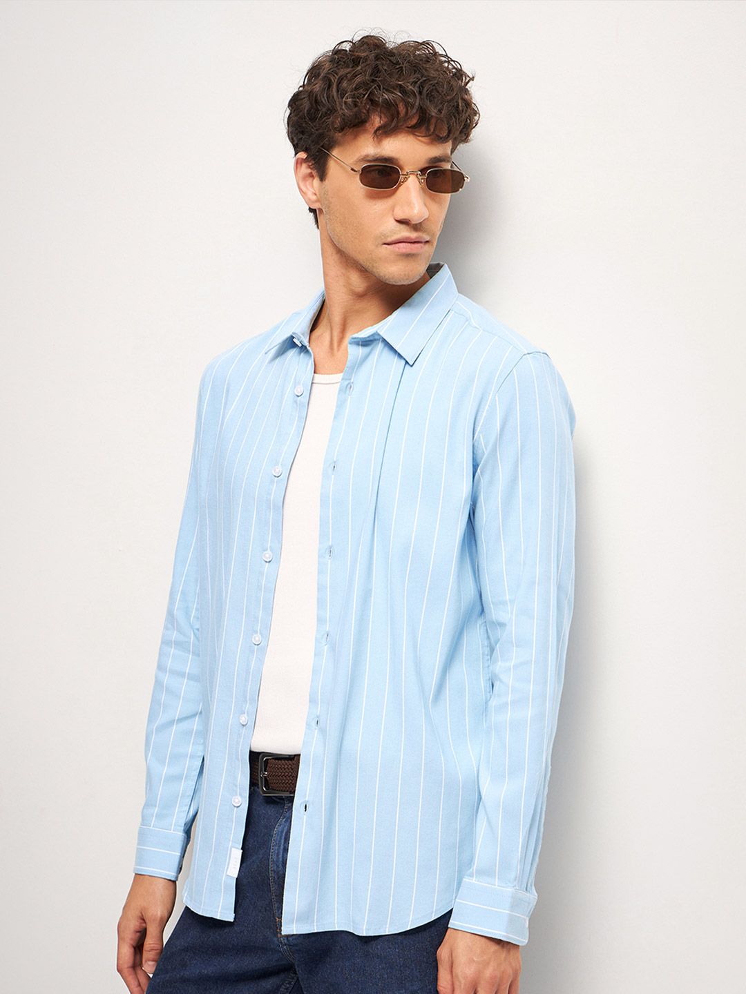 THE BEAR HOUSE Men Slim Fit Opaque Striped Casual Shirt