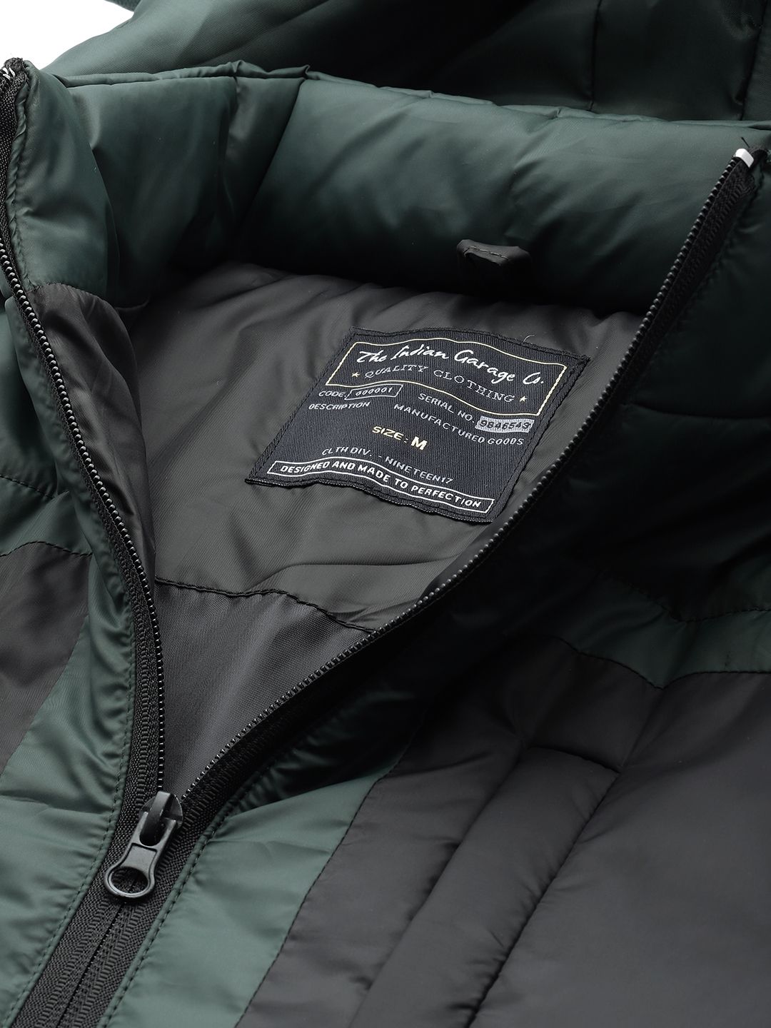 The Indian Garage Co Men Colourblock Zip-Front Hooded Puffer Jacket