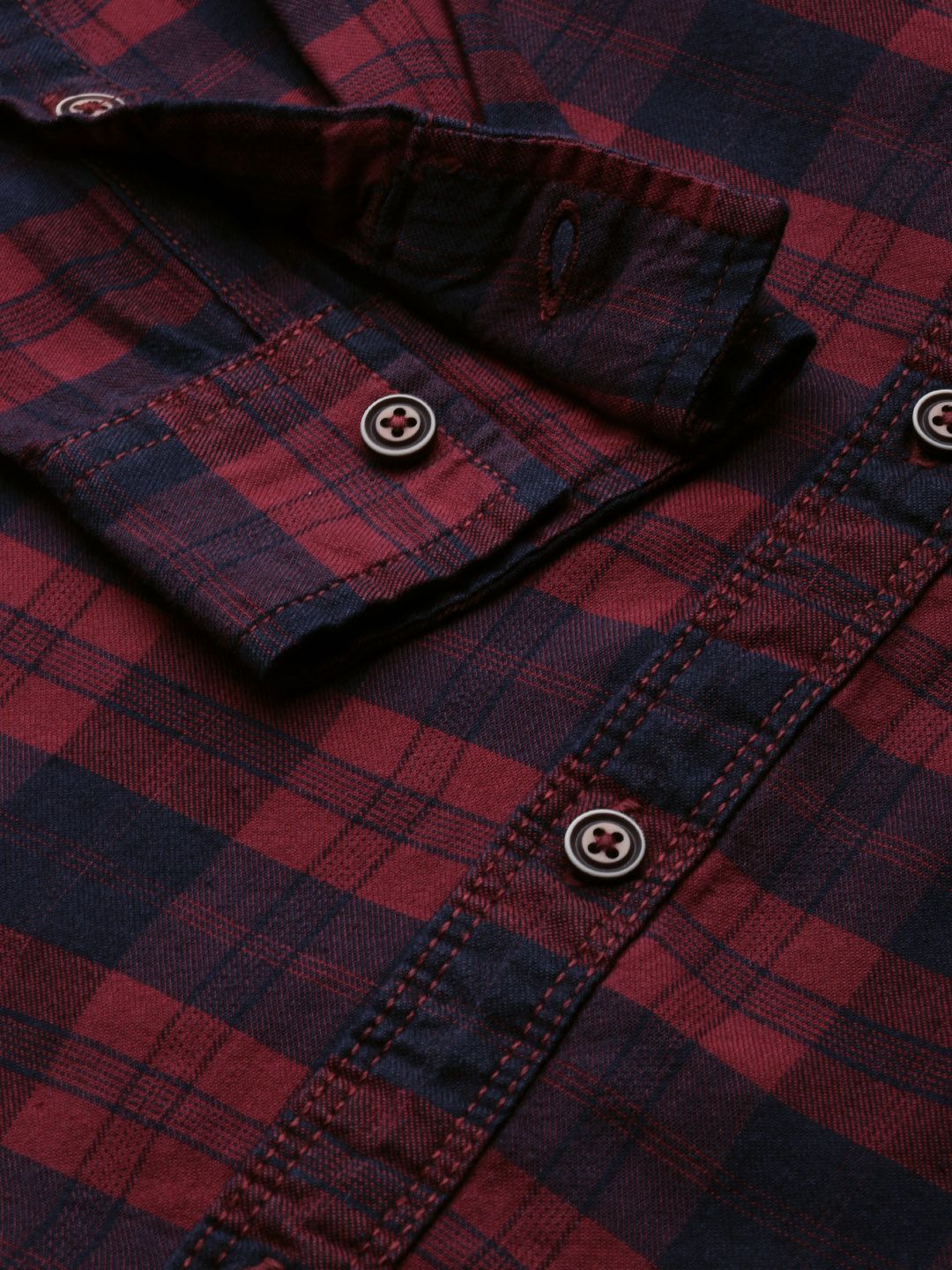 The Indian Garage Co Men Maroon & Navy Blue Checked Cotton Casual Shirt