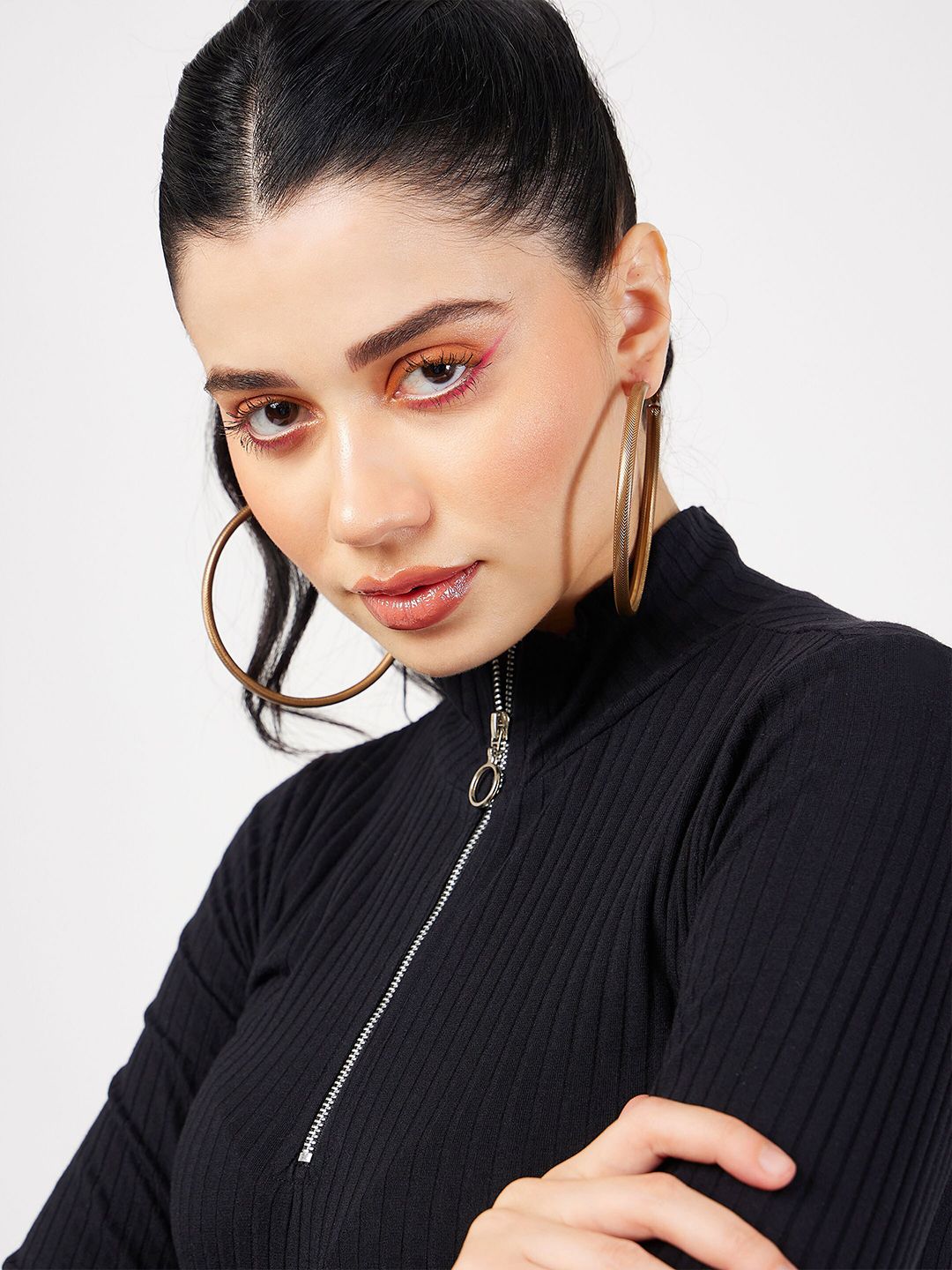 SASSAFRAS Black Ribbed High Neck Fitted Top