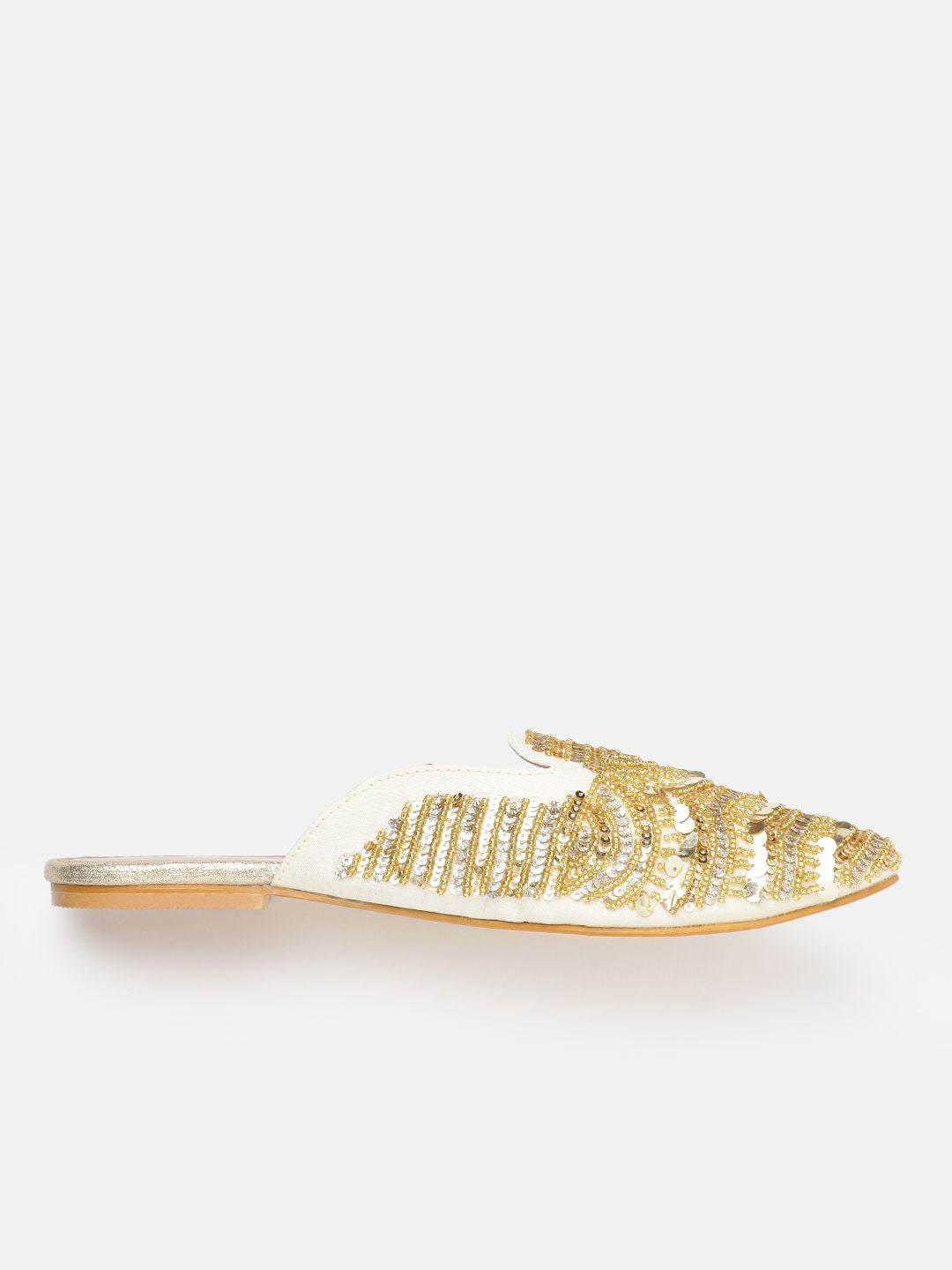 House of Pataudi Women Ethnic Embellished Mules