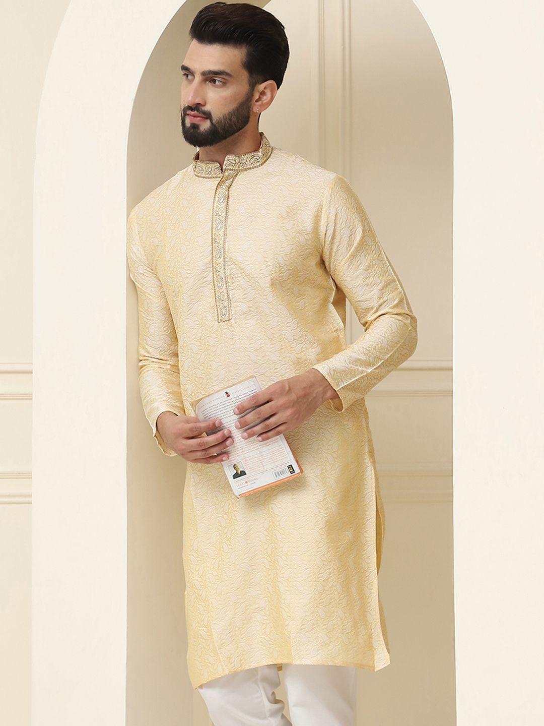 SOJANYA Men Beige Woven Design Straight Kurta