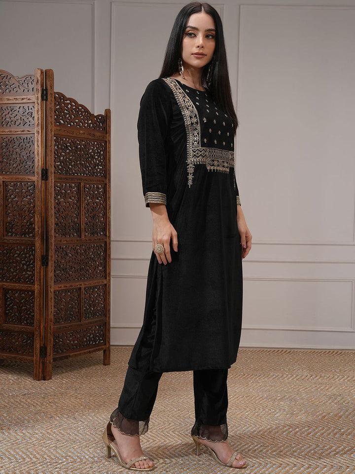 Vishudh Women Embroidered Velvet Straight Kurta With Slim Palazzo & Dupatta