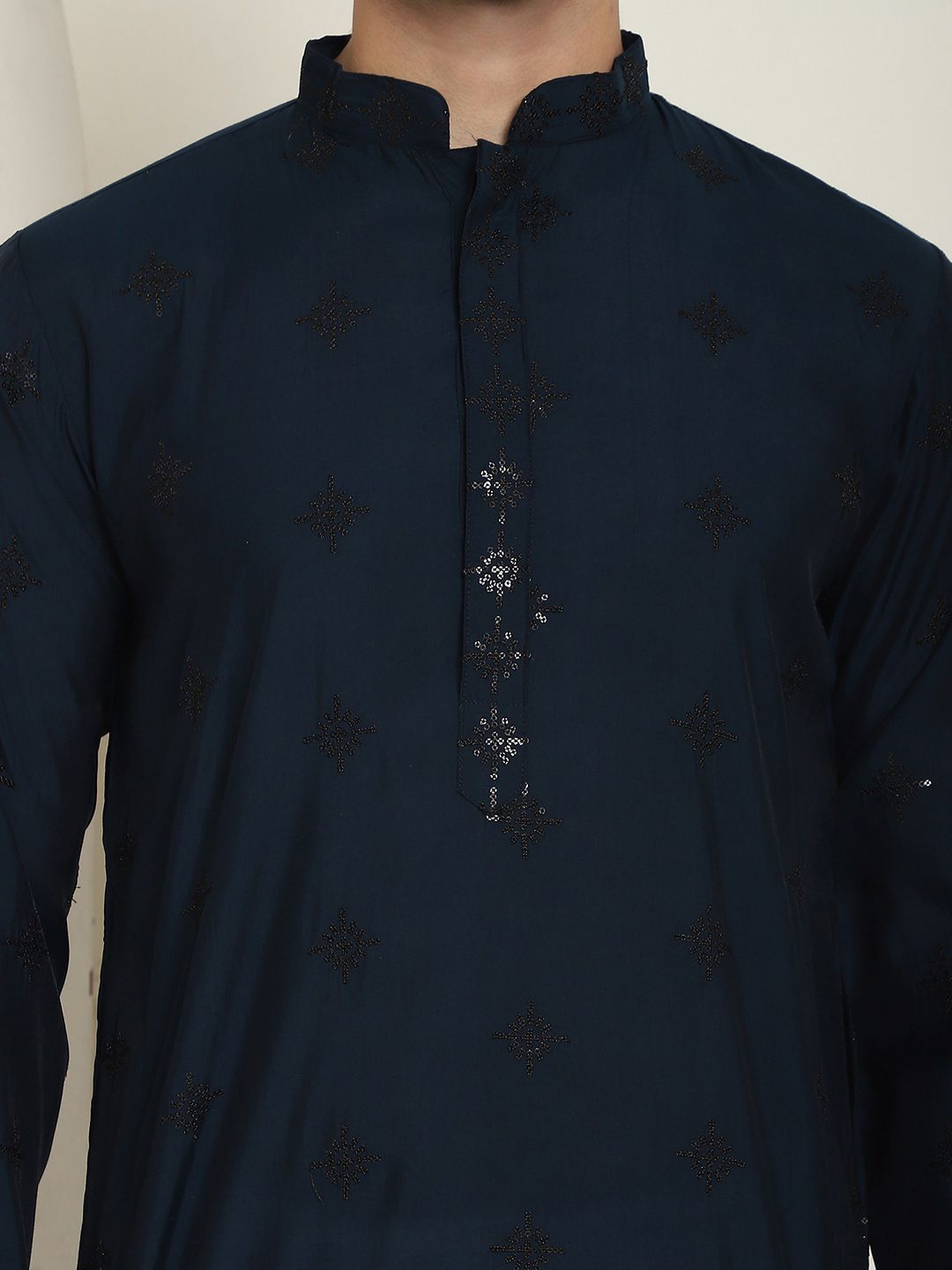 SOJANYA Floral Embroidered Sequinned Cotton Silk Straight Kurta With Churidar