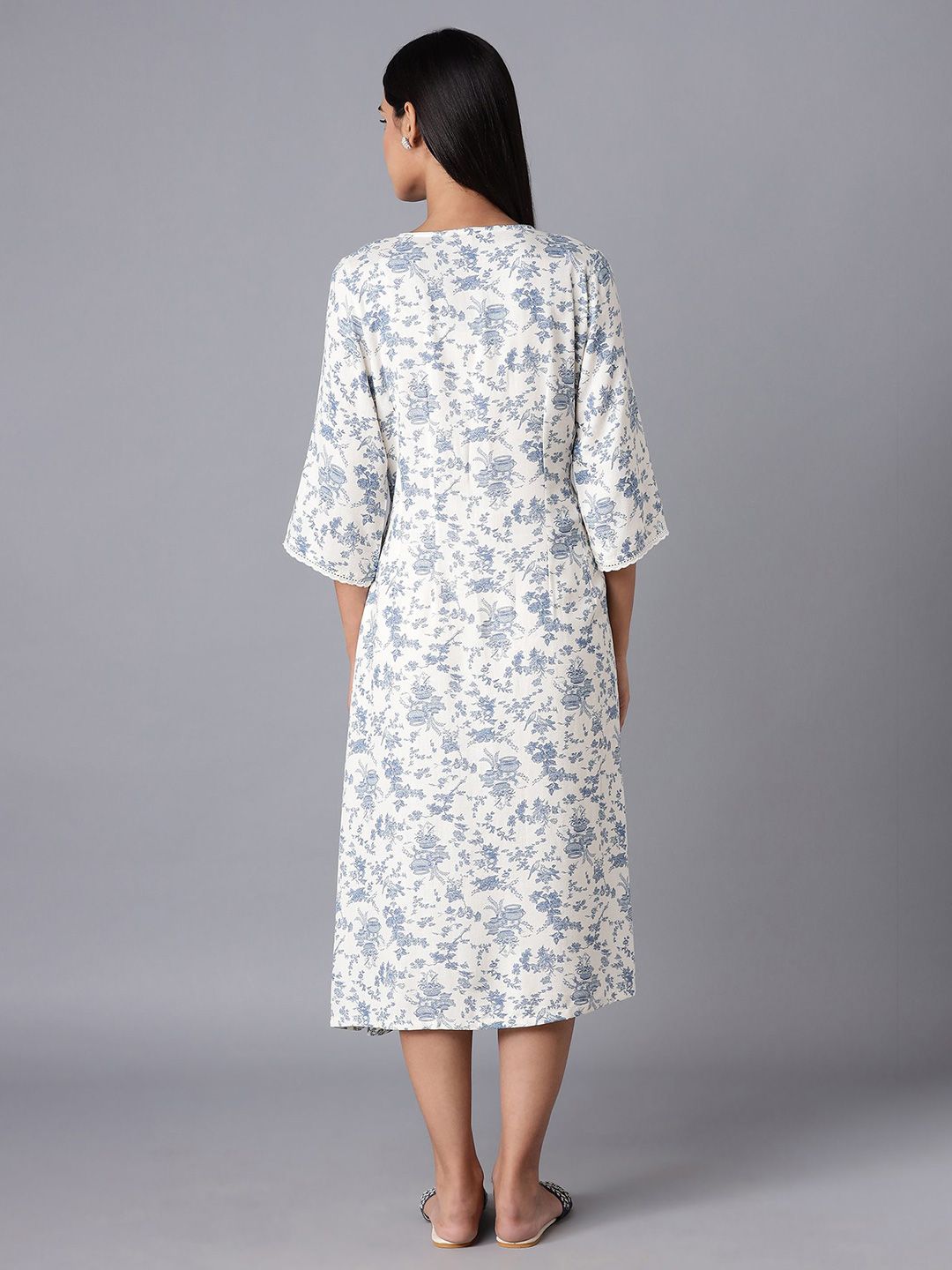 W Women White & Blue Floral A-Line Midi Dress