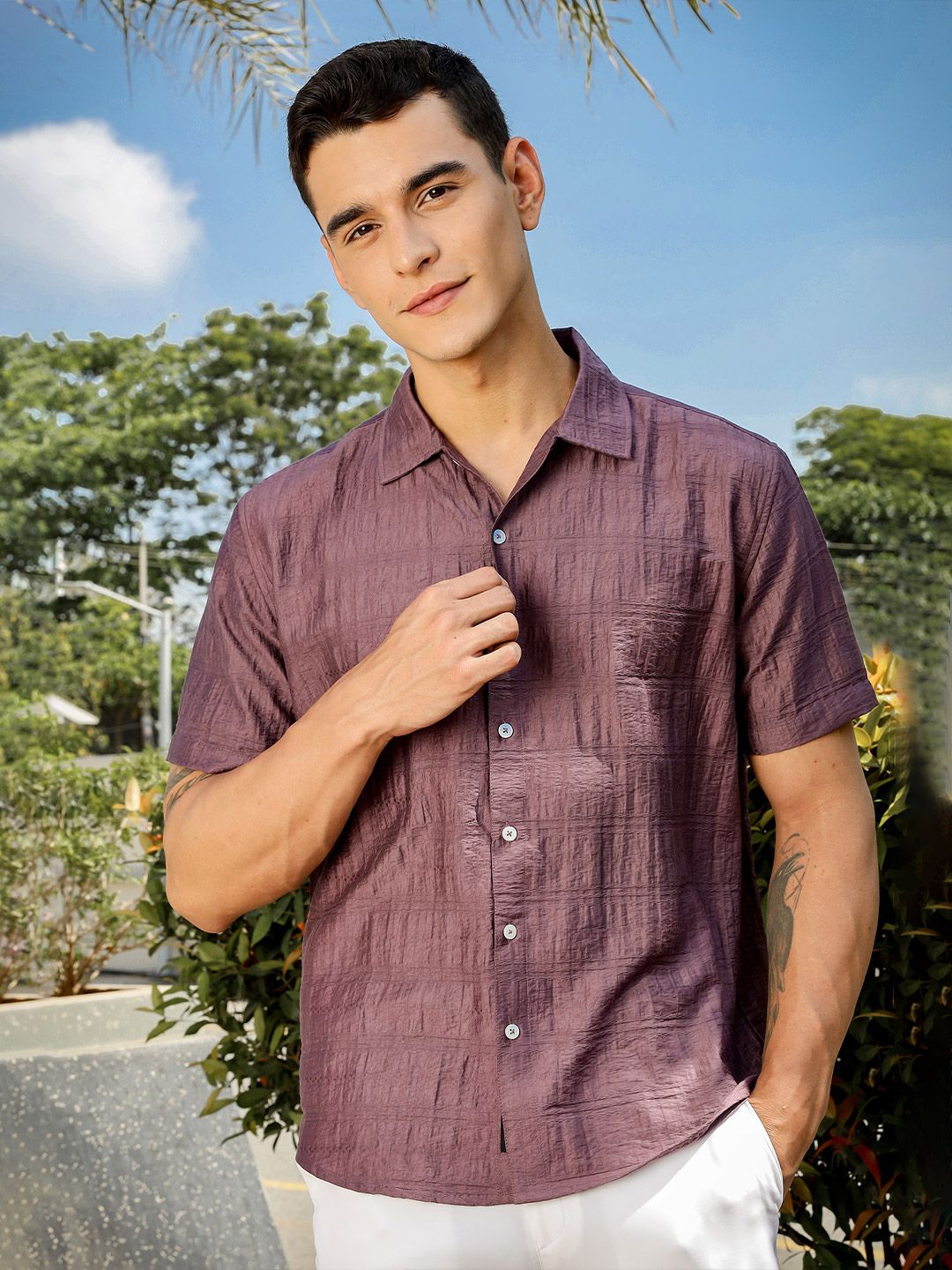 Thomas Scott Men Smart Slim Fit Horizontal Stripes Opaque Casual Shirt