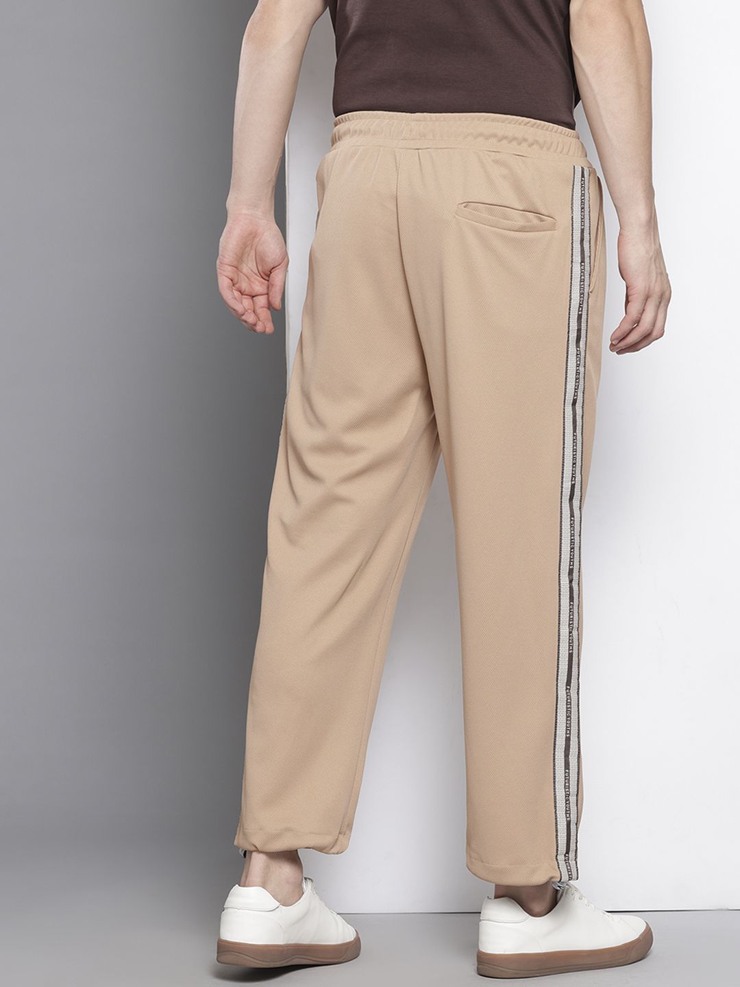 The Indian Garage Co Men Side Taping Toggled Joggers