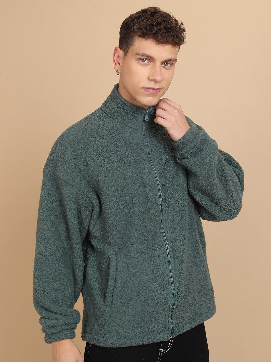 HIGHLANDER Oversized Mock Collar Drop-Shoulder Sleeves Sweatshirt