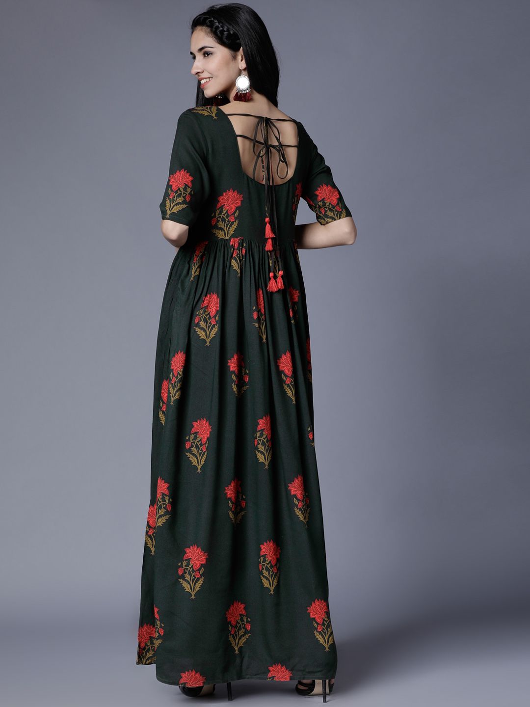 Vishudh Women Olive Green Printed Maxi Dress