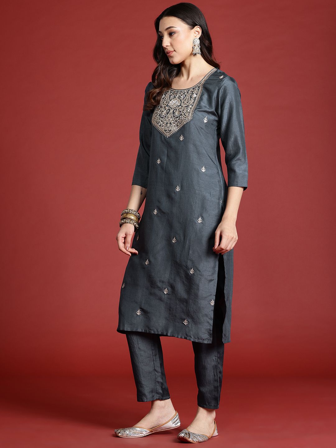 Anouk Tyohaar Ethnic Motifs Woven Sequinned Kurta with Trousers & Dupatta