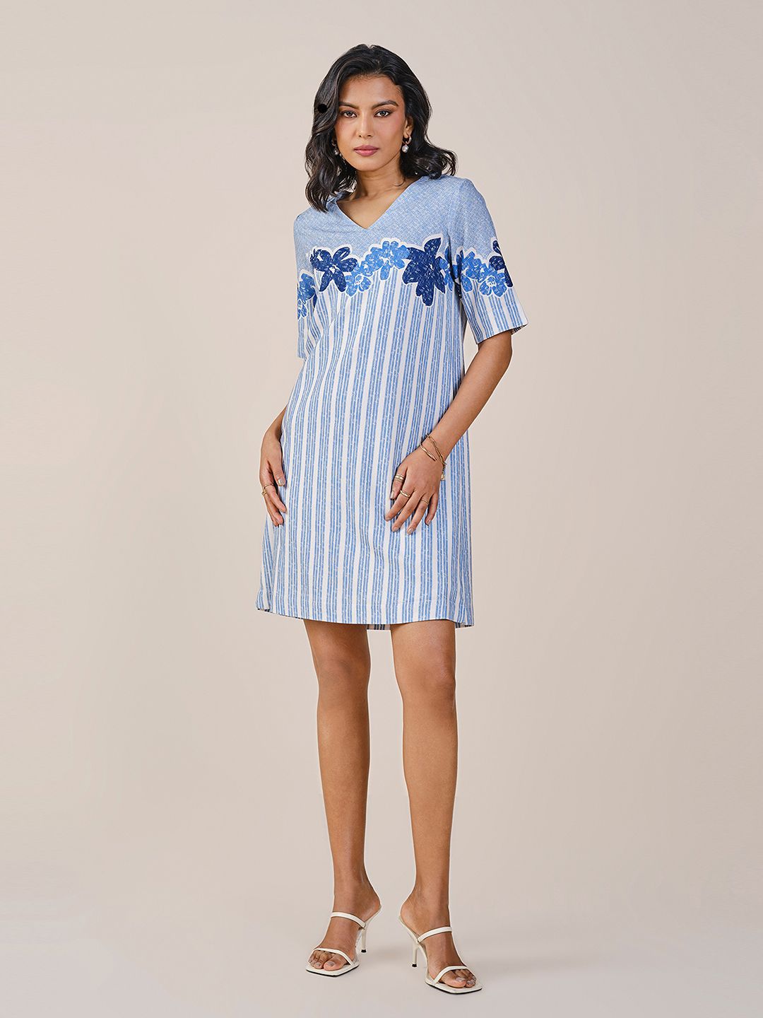 AND Women V-neck A-Line Dress