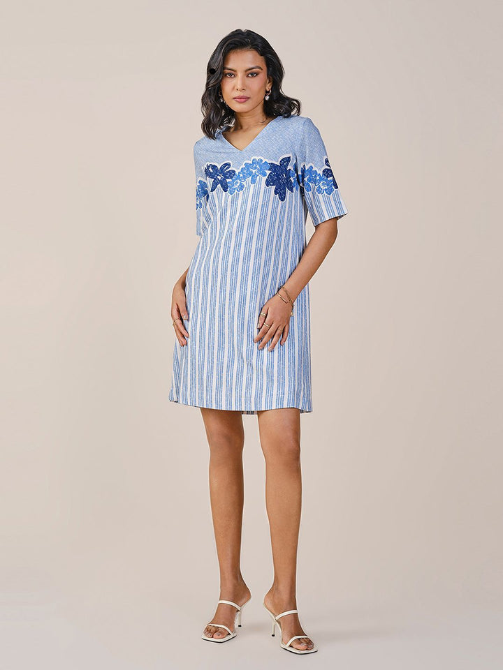 AND Women V-neck A-Line Dress