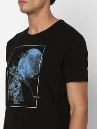SPYKAR Graphic Printed Slim Fit Cotton T-shirt