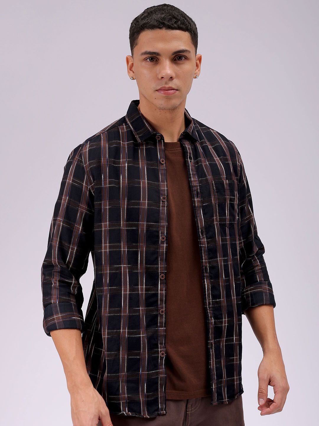 The Indian Garage Co Men Cutaway Collar Checked Cotton Slim Fit Casual Shirt