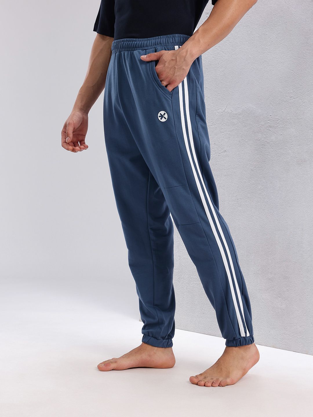 HRX by Hrithik Roshan Men Side Stripe Yoga Joggers