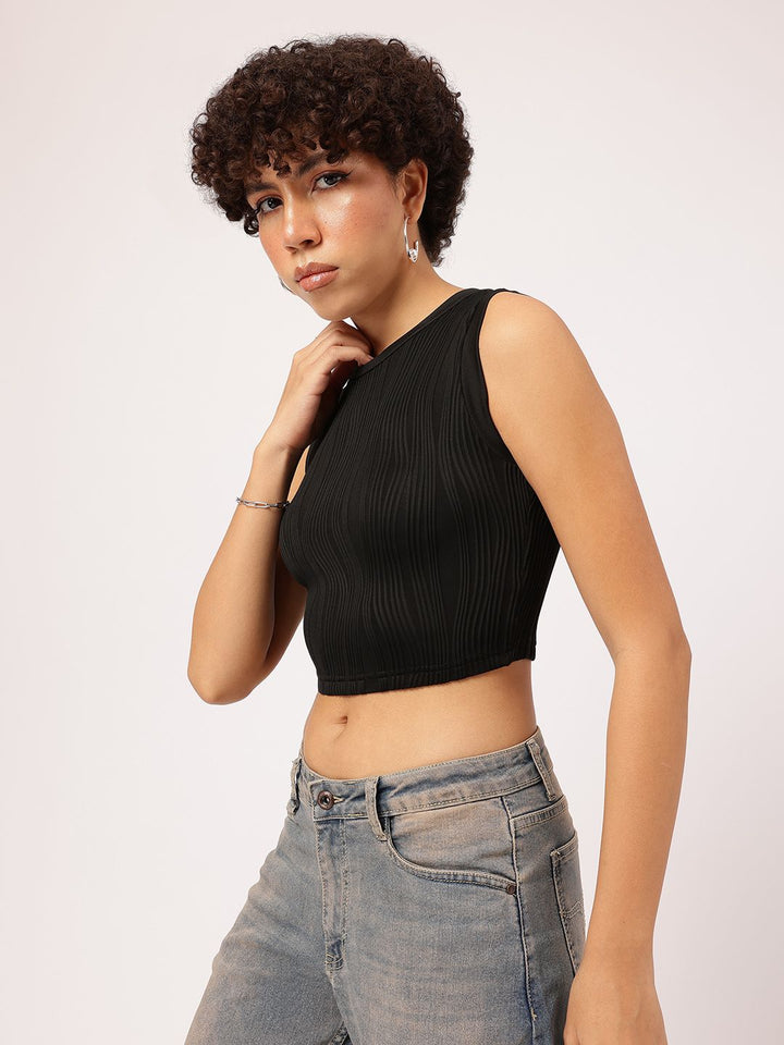 DressBerry Textured Wave Crop Top