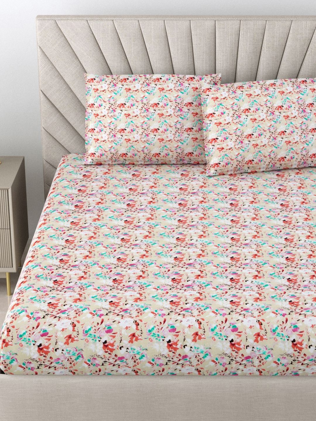 BOMBAY DYEING Dream Lover Brown Floral 104 TC Cotton Queen Bedsheet Set-2.24 m X 2.54 m