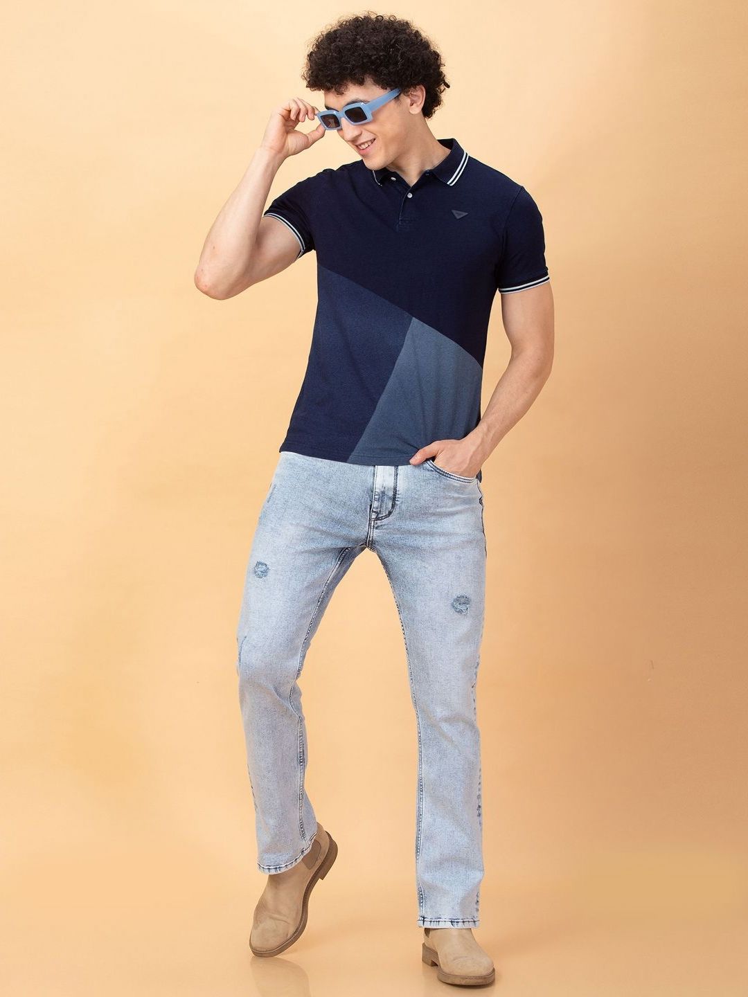 Being Human Men Colourblocked Polo Collar Applique T-shirt