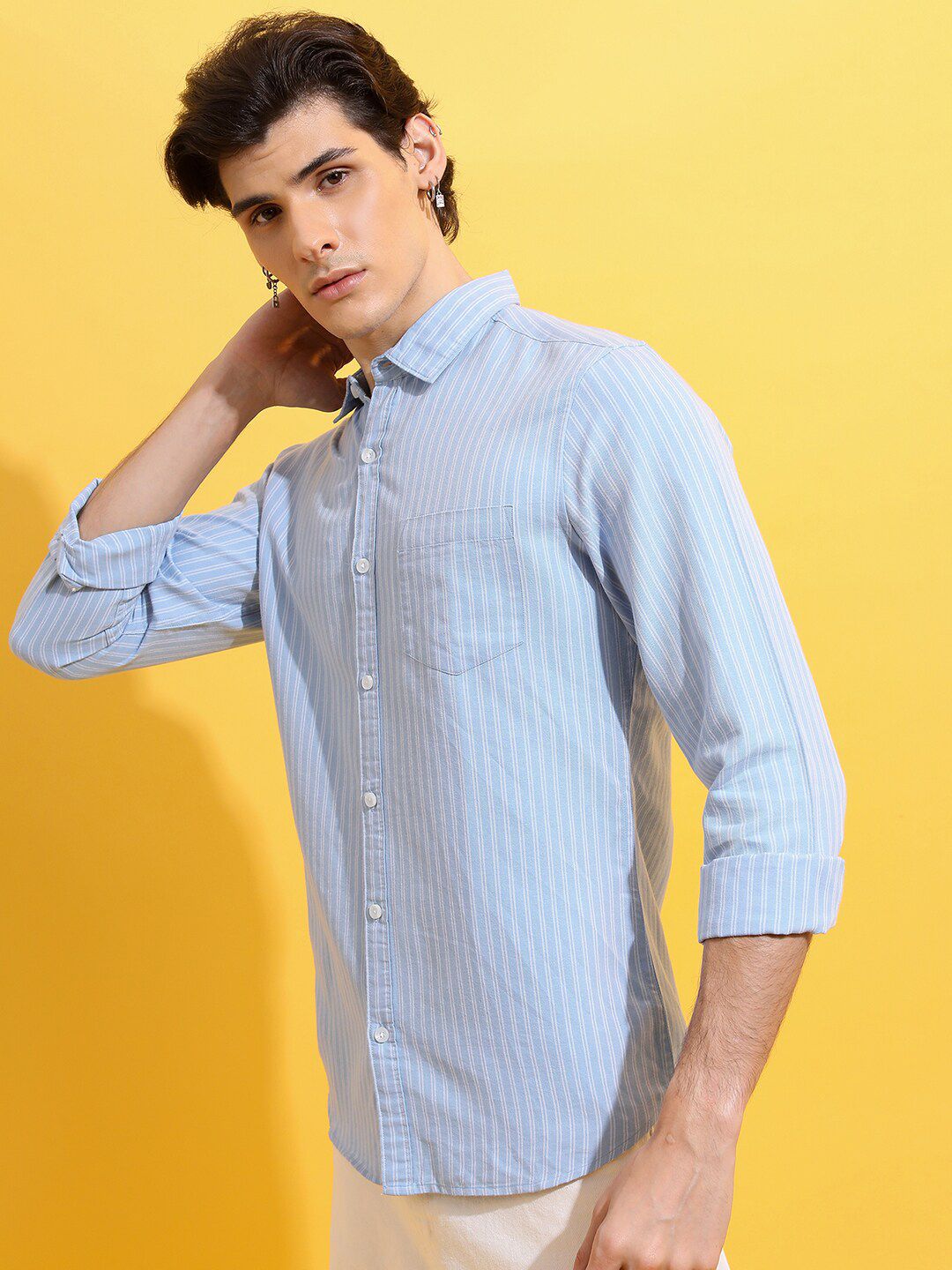 HIGHLANDER Men Blue Slim Fit Opaque Striped Casual Shirt
