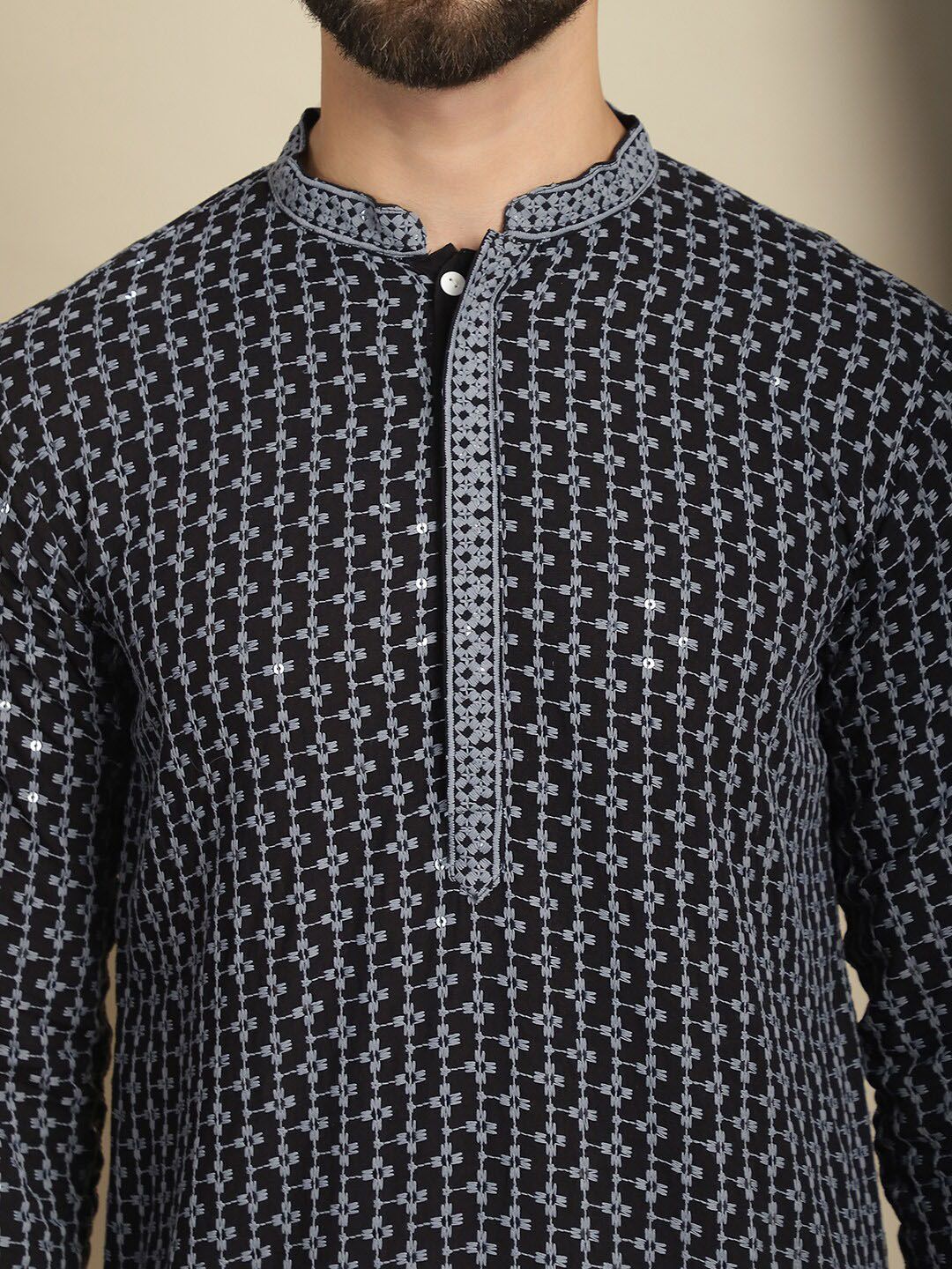 Anouk Kelabu Abstrak Sulam Mandarin Kolar Kapas A-Line Kurta