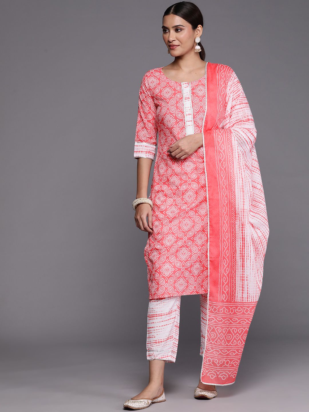 Libas Women Peach-Coloured Bandhani Printed Gotta Patti Pure Cotton Kurta with Trousers & With Dupatta
