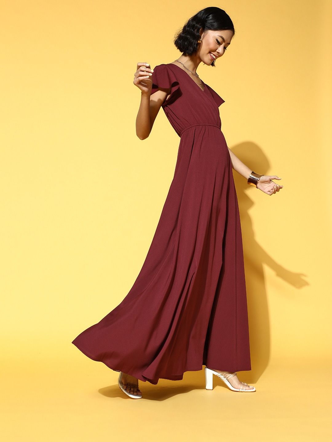 Berrylush Maroon Crepe Maxi Dress