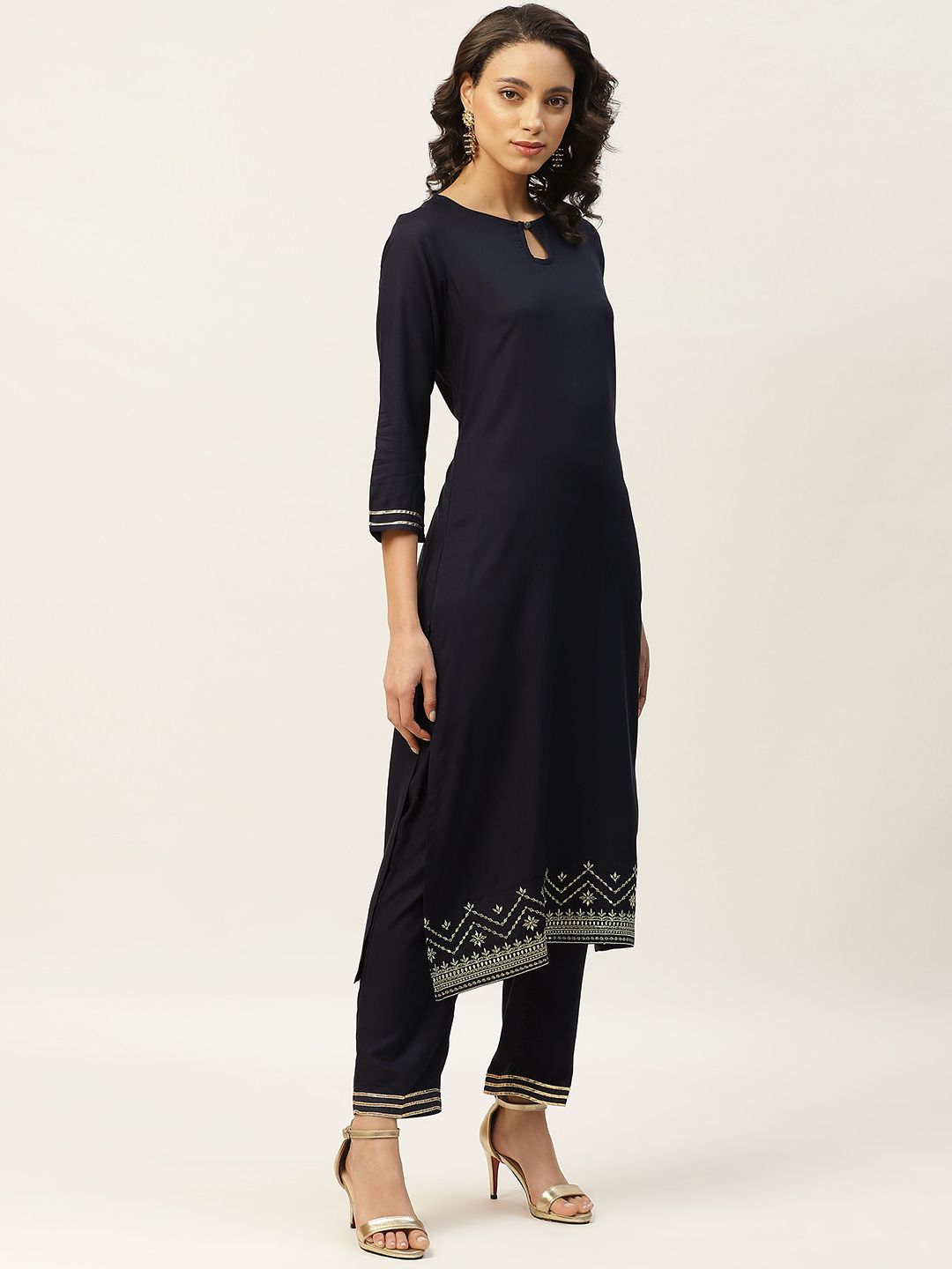 Shae by SASSAFRAS Women Navy Blue Solid Kurta with Trousers