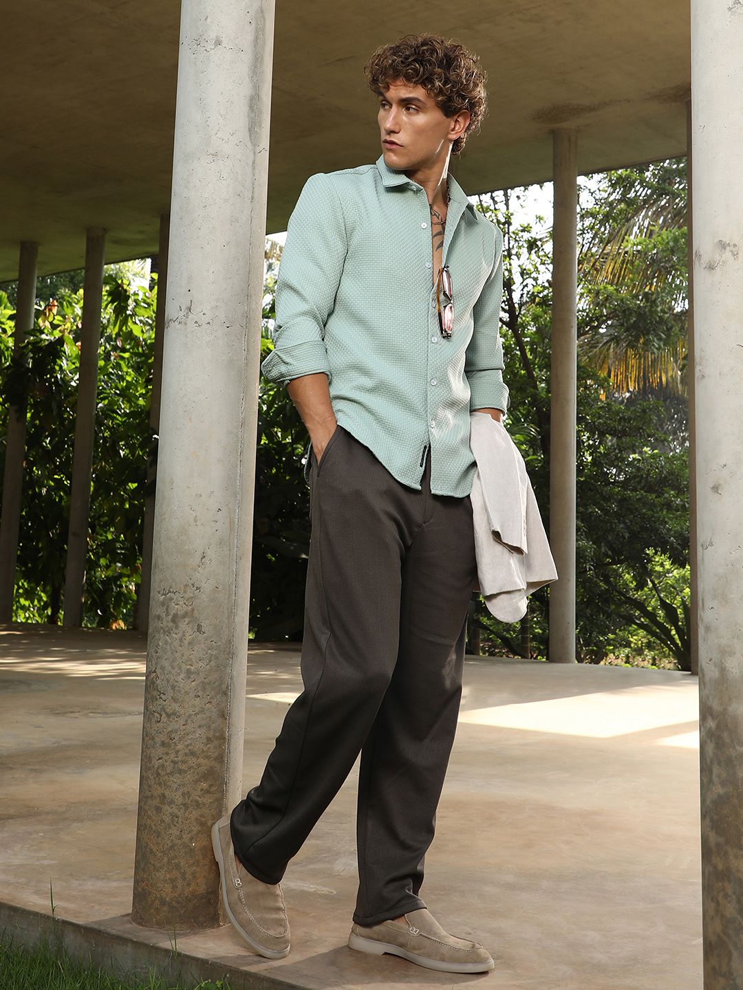 Campus Sutra  Comfort Interweave-Tactile Self Design Regular Fit Casual Shirt