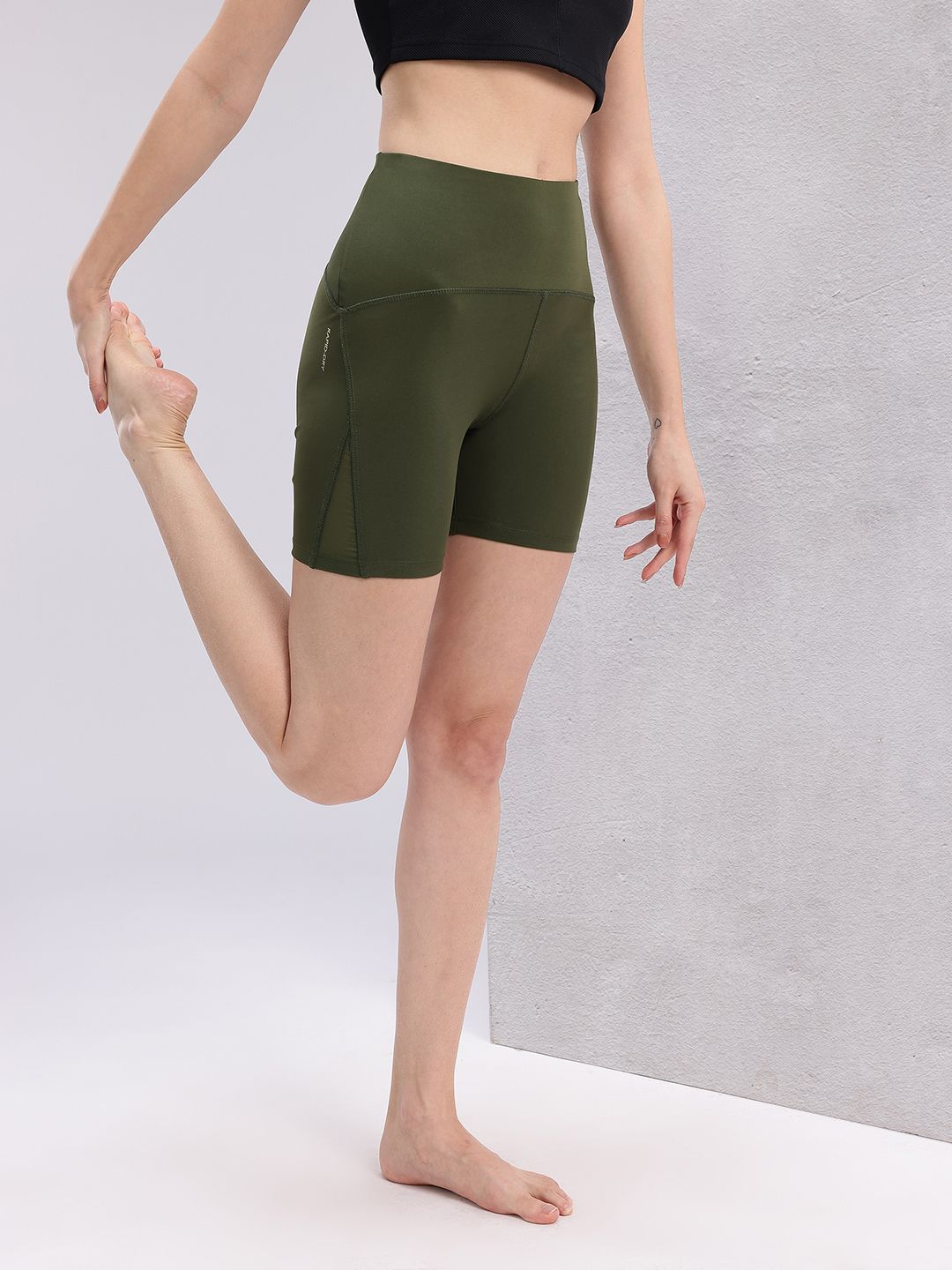 HRX by Hrithik Roshan Mid-Rise Rapid-Dry Yoga Shorts