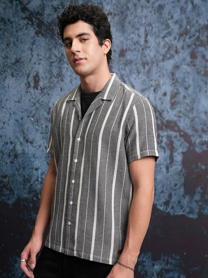 LOCOMOTIVE Premium Mock Lino Dobby Textured Striper Camp Collar Shirt