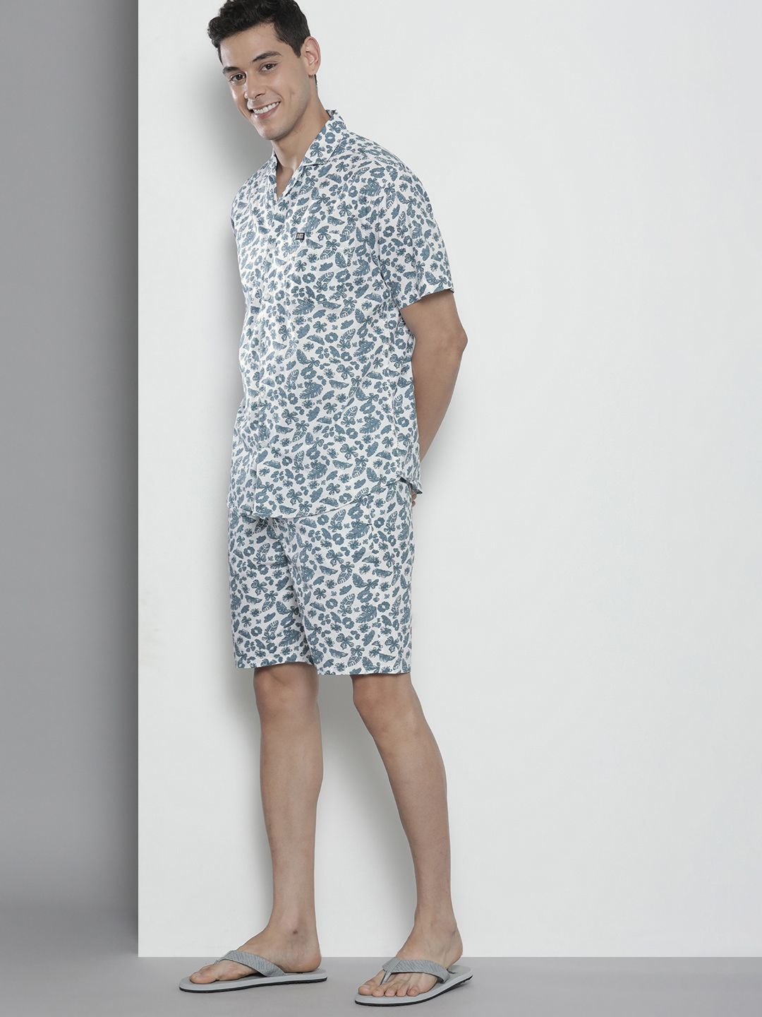The Indian Garage Co Men White Printed Night suit