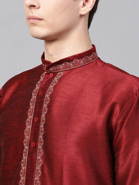 SOJANYA Men Maroon Yoke Design Straight Kurta