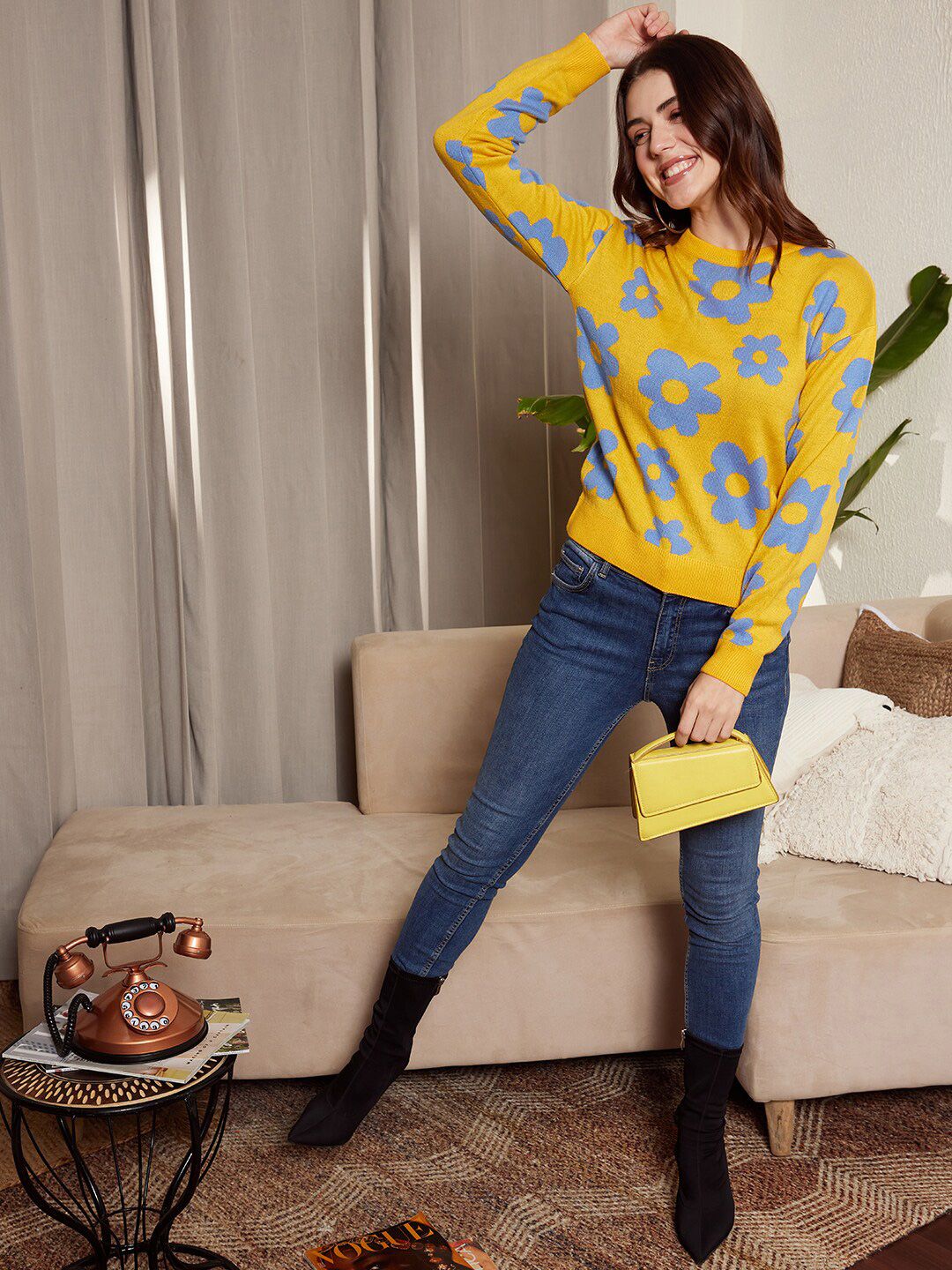 Berrylush Floral Printed Acrylic Pullover Sweater