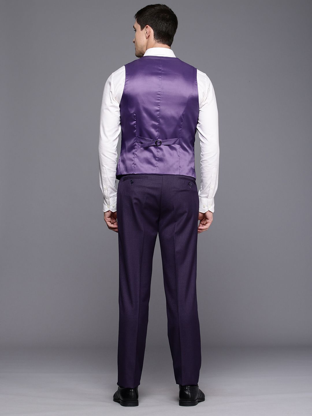 Raymond Single Breasted 3-Piece Contemporary Fit Formal Suit