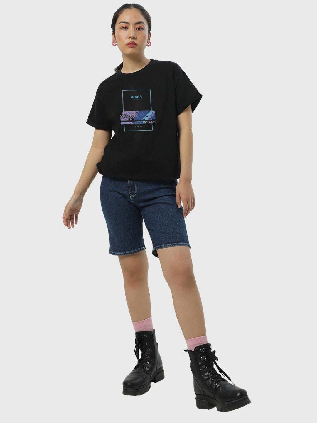 Bewakoof Women Vibes Graphic Printed Boyfriend T-shirt