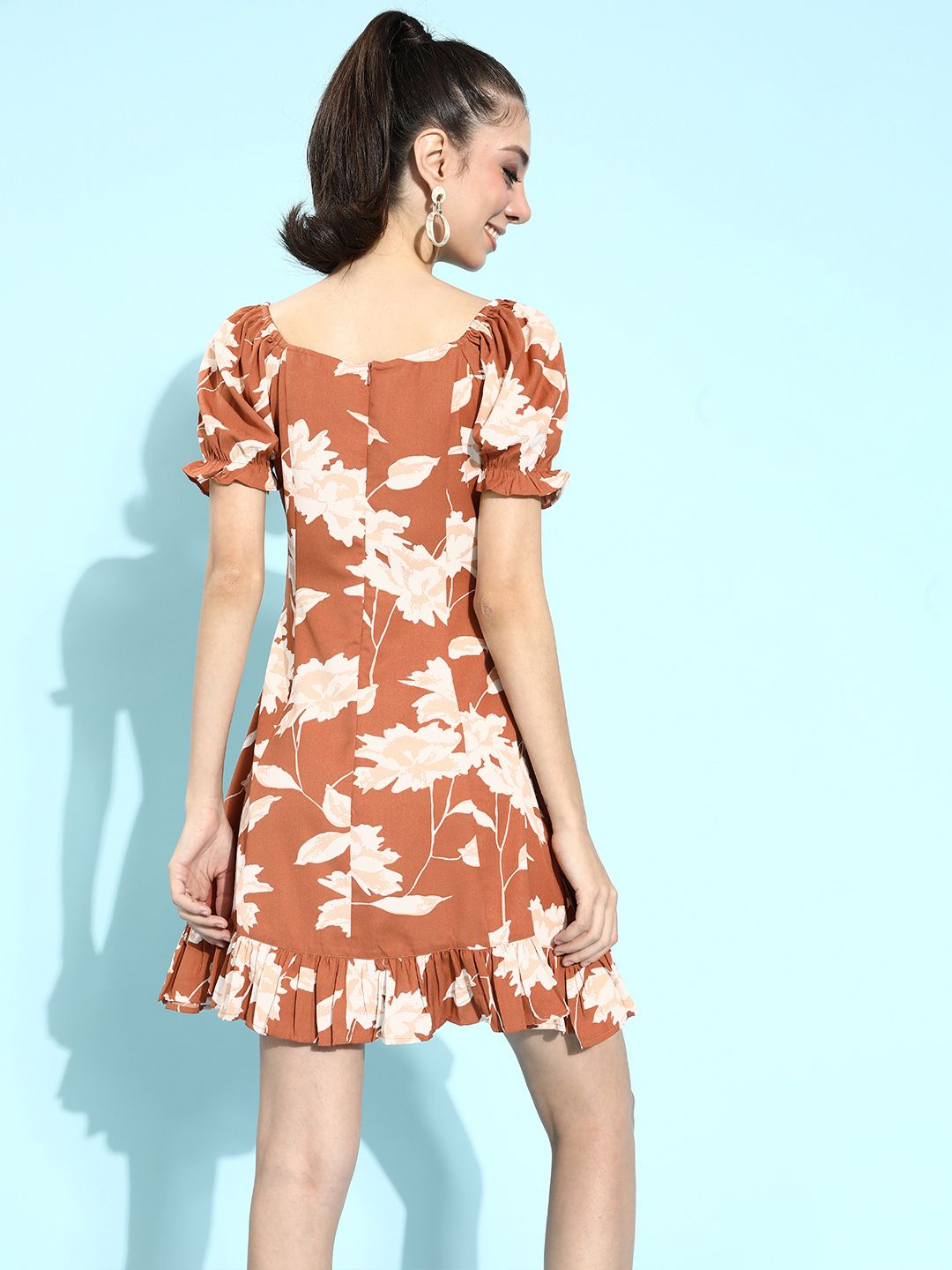 Berrylush Brown & White Floral Tie-Up Neck A-Line Dress