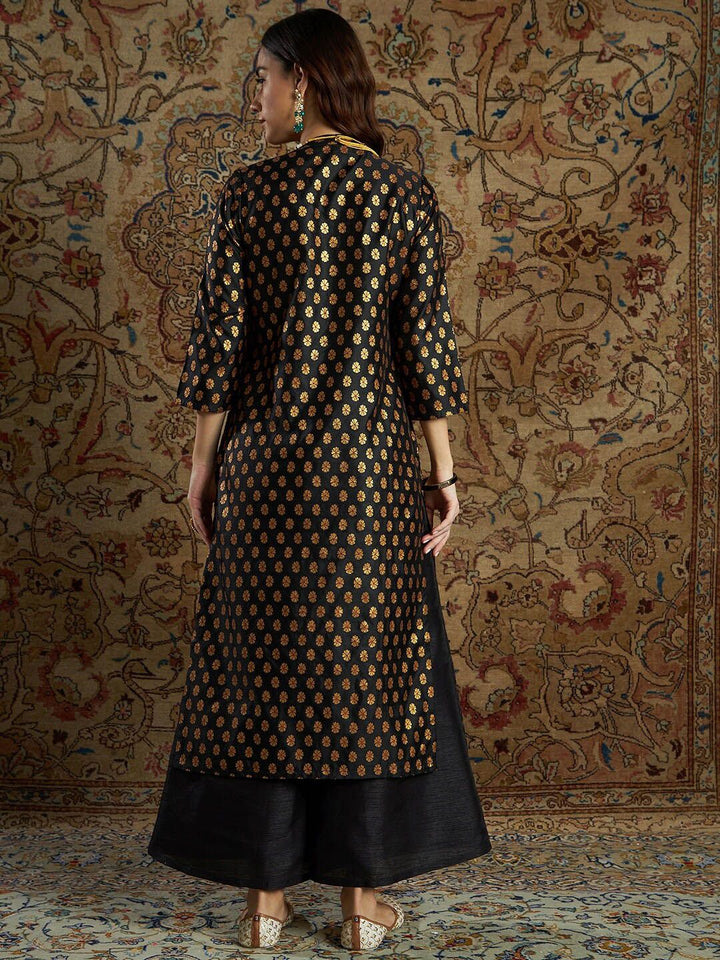 Shae by SASSAFRAS Women Black Floral Embroidered Kurta with Palazzos