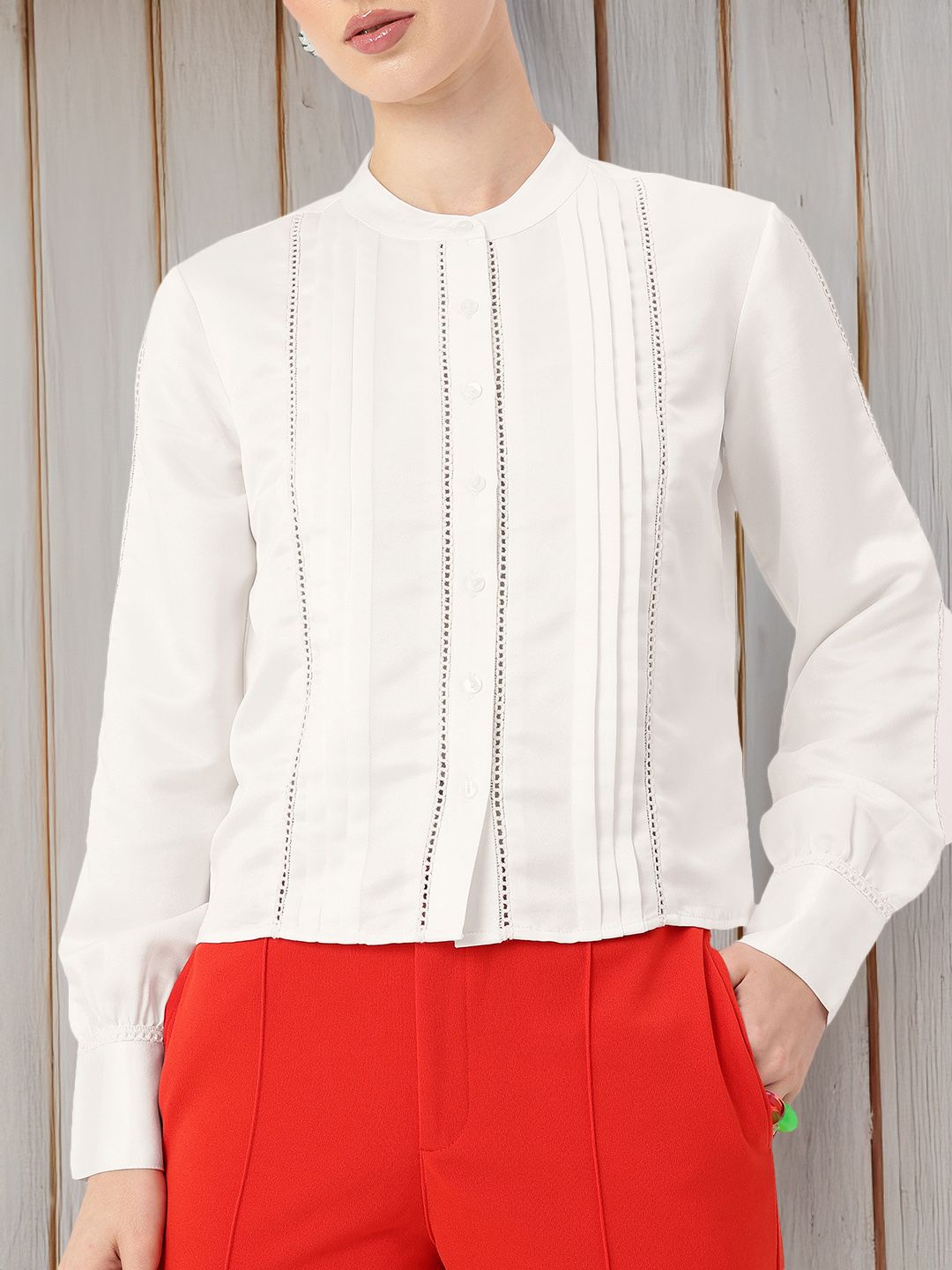 DressBerry Cute Femi Satin Sensuality Lace Detailed Pleated Shirt
