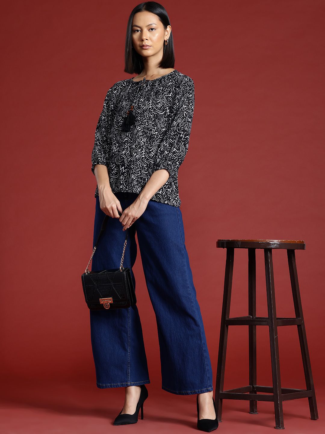 all about you Printed Tie-Up Neck Puff Sleeves Top