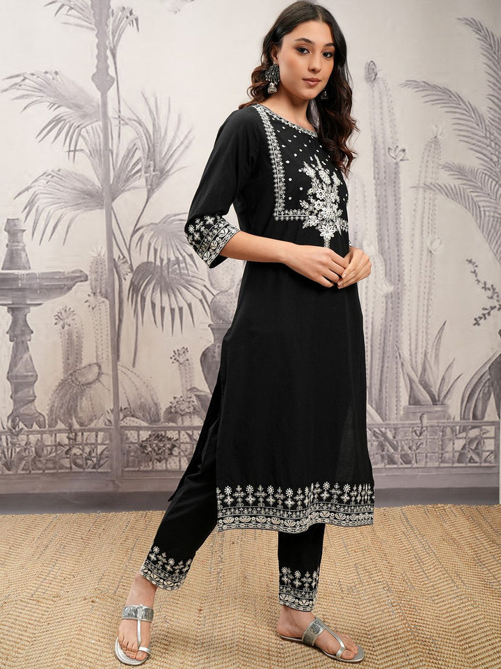 Vishudh Black Floral Embroidered Regular Pure Cotton A-Line Kurta With Trousers & Dupatta