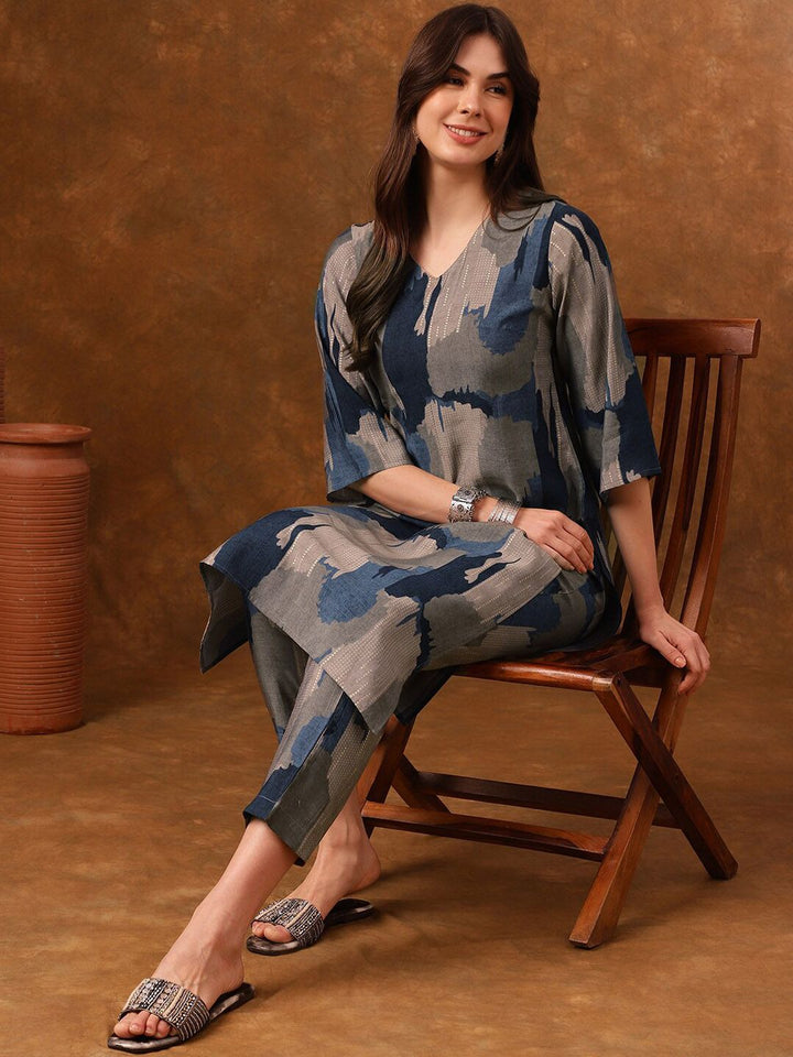 Anouk Grey Abstract Printed Regular Kurta with Trousers