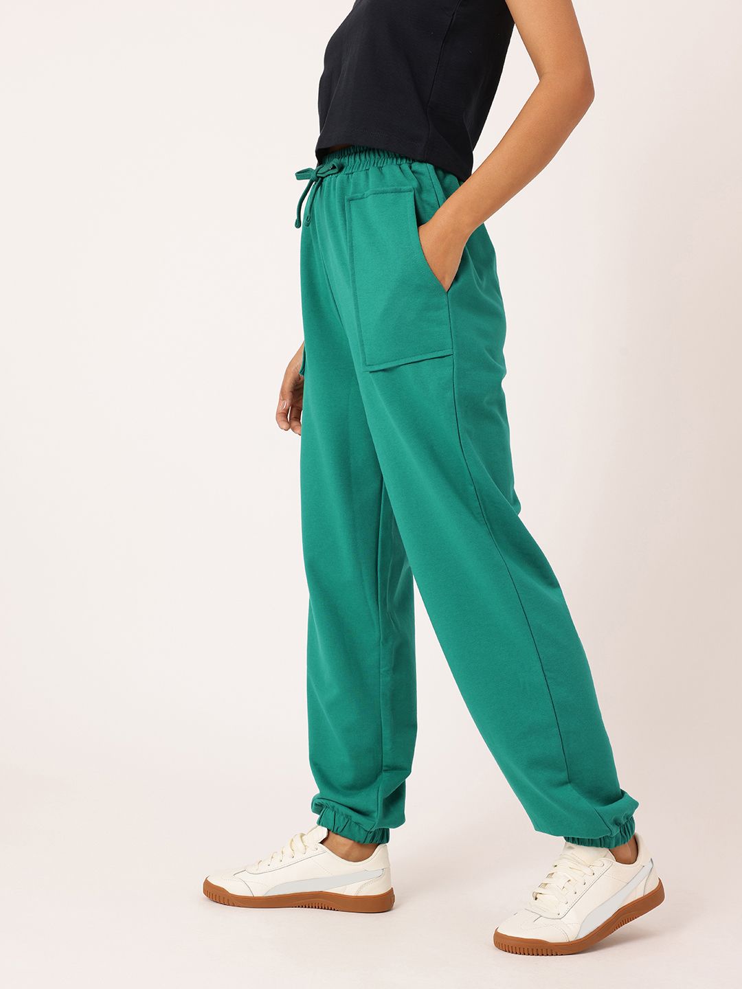 DressBerry Women Streetwear Staple Joggers