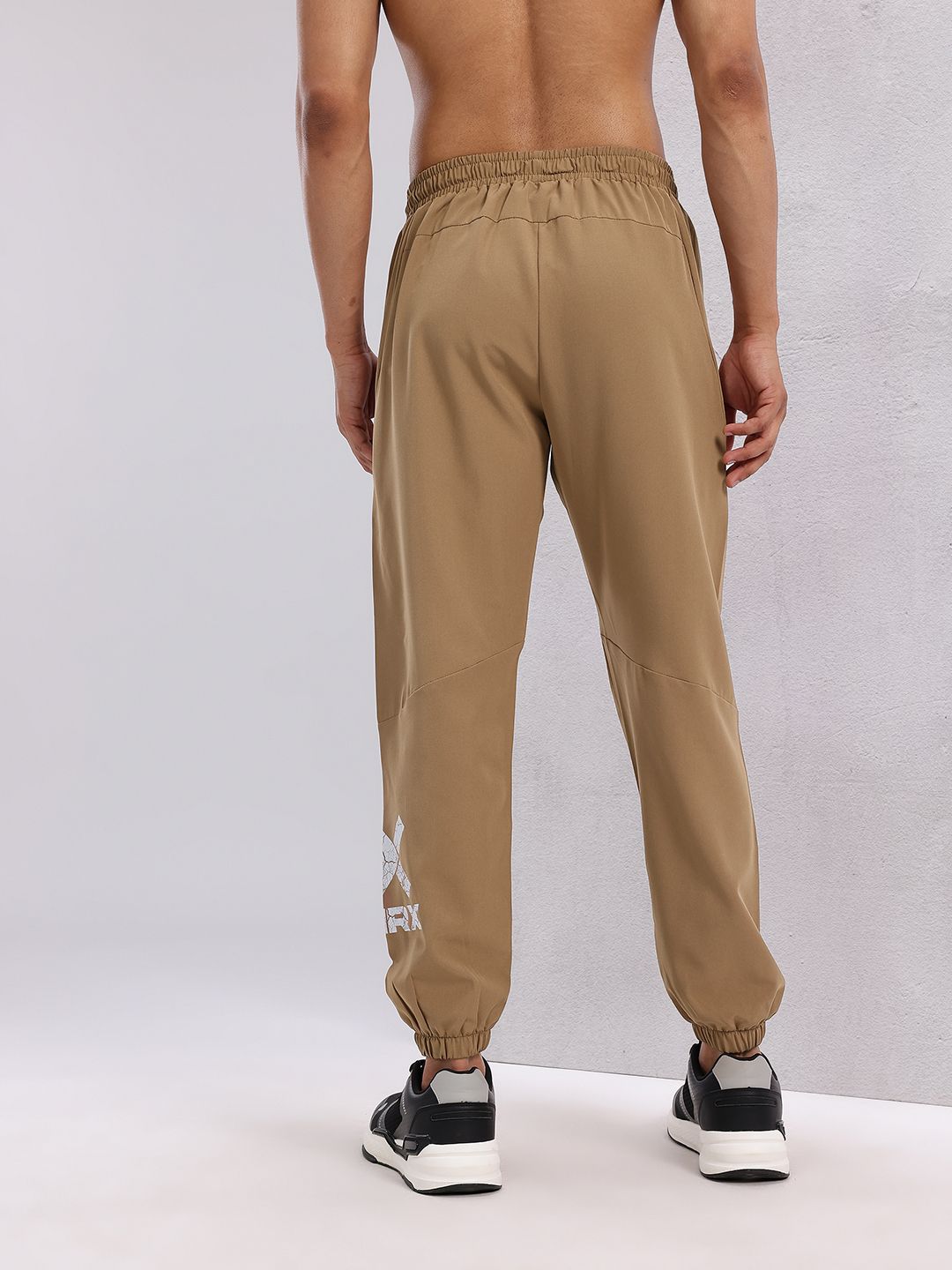 HRX by Hrithik Roshan Men Brand Logo Print Mid-Rise Training Joggers