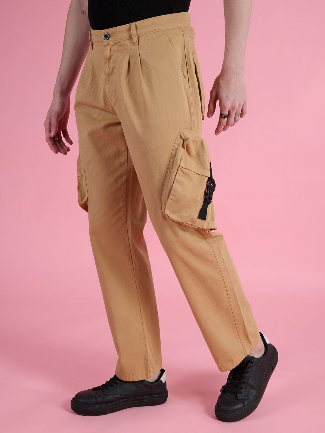Bene Kleed Men Classic Straight Fit High-Rise Chinos Trousers