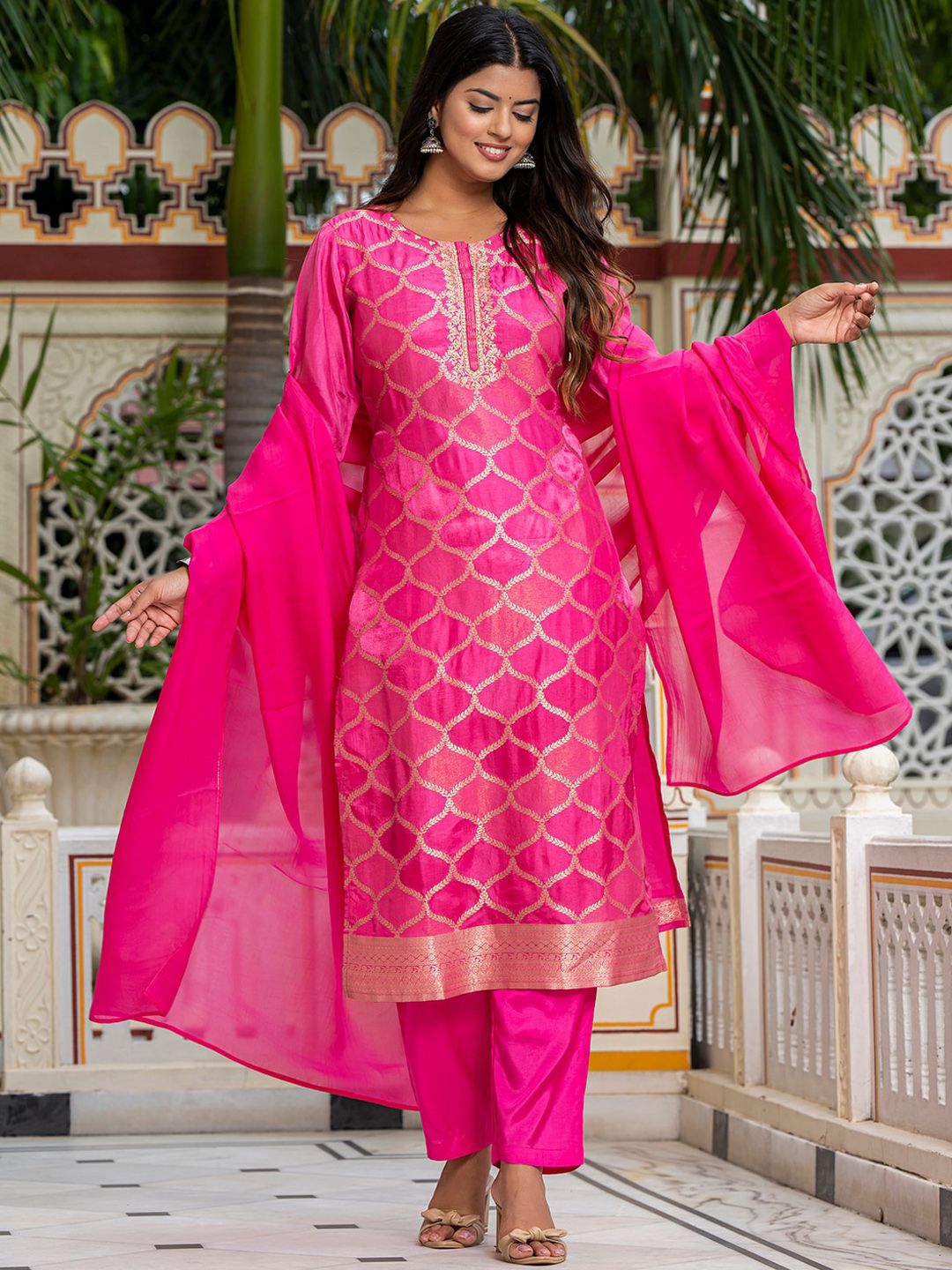 Vishudh Embroidered Thread Work Kurta & Trousers With Dupatta
