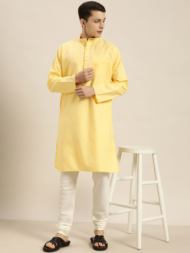 SOJANYA Men Yellow Dobby Weave Kurta