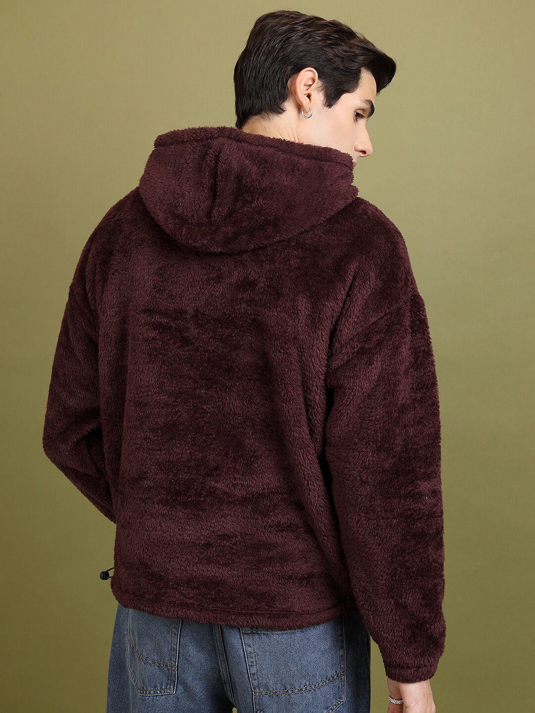 HIGHLANDER Graphic Printed Over Sized Drop Shoulder Hooded Neck Pullover Sweatshirt